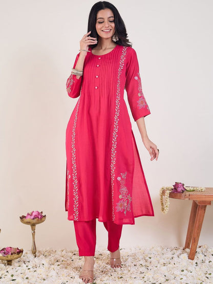 Dhiyona IE Embroidered Round Neck Tunic With Trousers