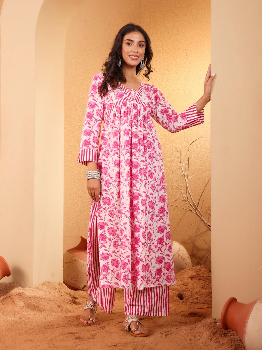 Dhiyona VA Women'sFloral Printed V Neck Pure Cotton A Line Kurta With Palazzos And Dupatta