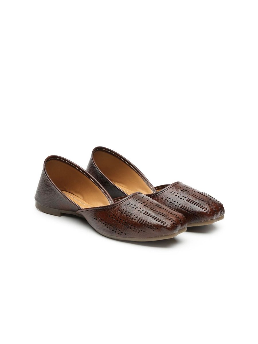 Dhiyona AK Women Slip-on Laser Cut Ballerinas