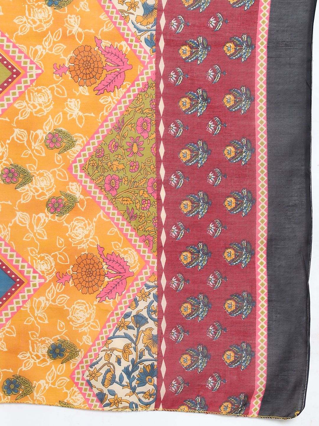 Dhiyona KL Floral Printed V-Neck Straight Kurta With Patiala & Dupatta