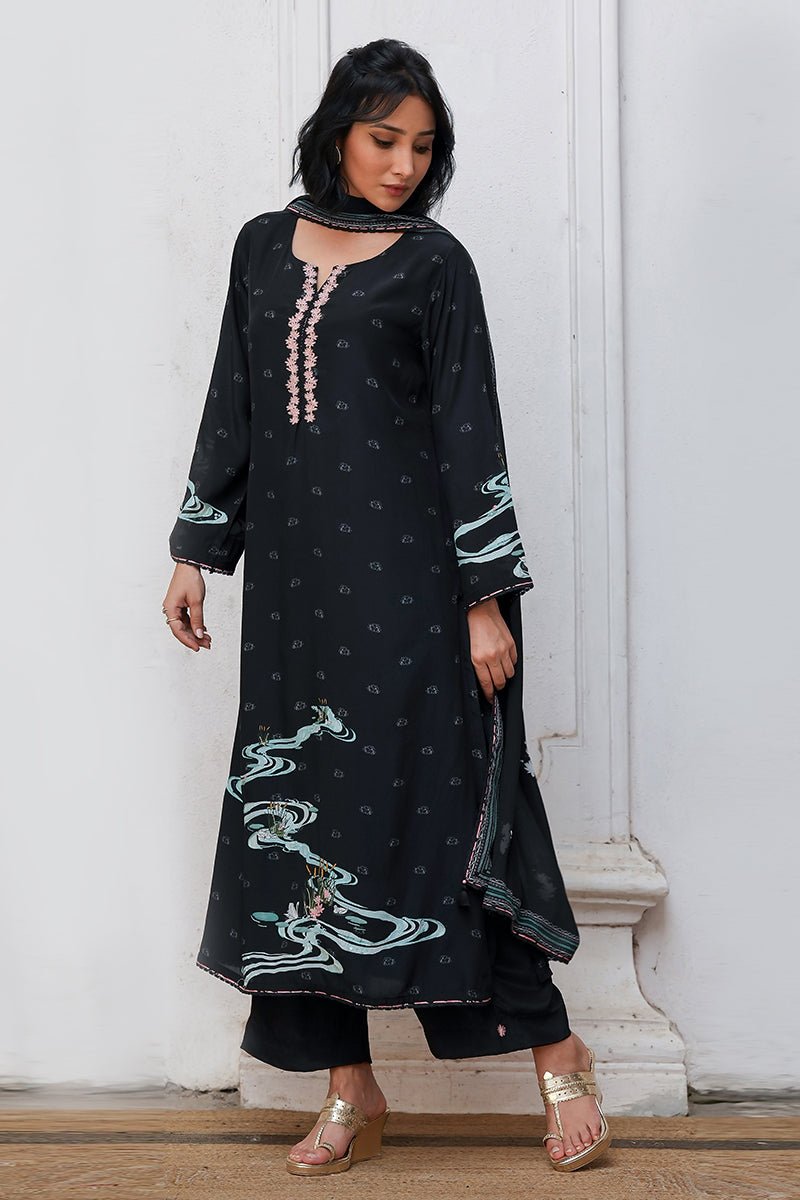 Women's Black Bemberg Silk Salwar Suit With Chinon Silk Dupatta