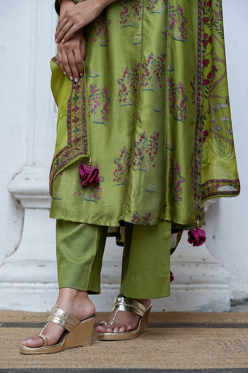 Women's Henna Green Raw Silk Salwar Suit With Organza Dupatta