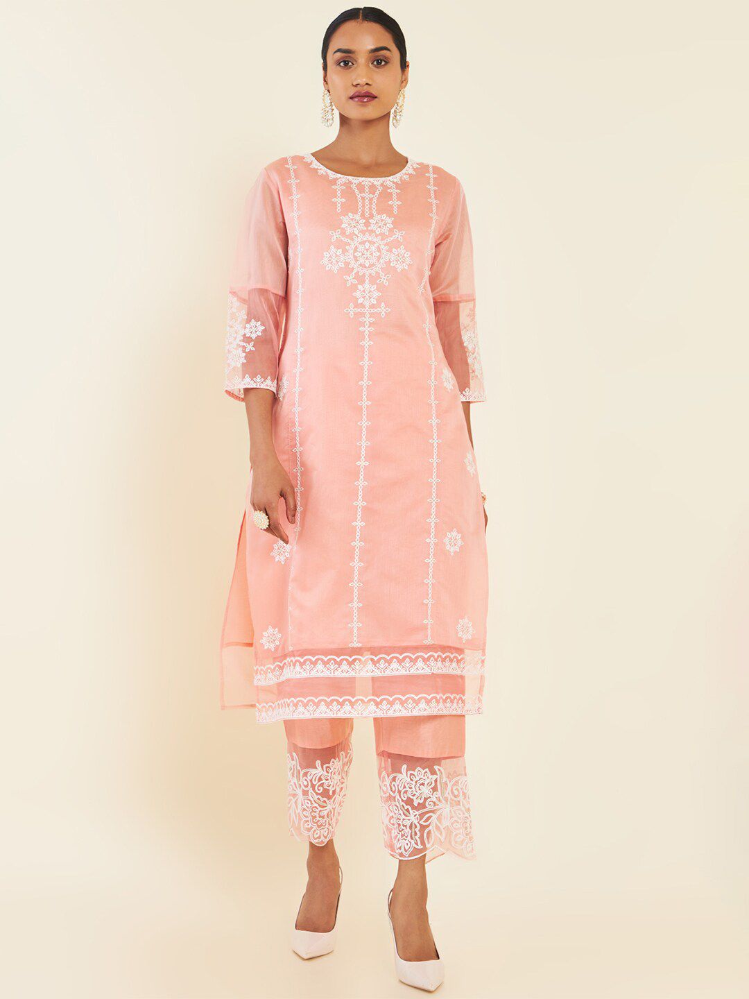Dhiyona SO Women's Pink & White Floral Embroidered Chanderi Silk Kurta With Trousers & Dupatta