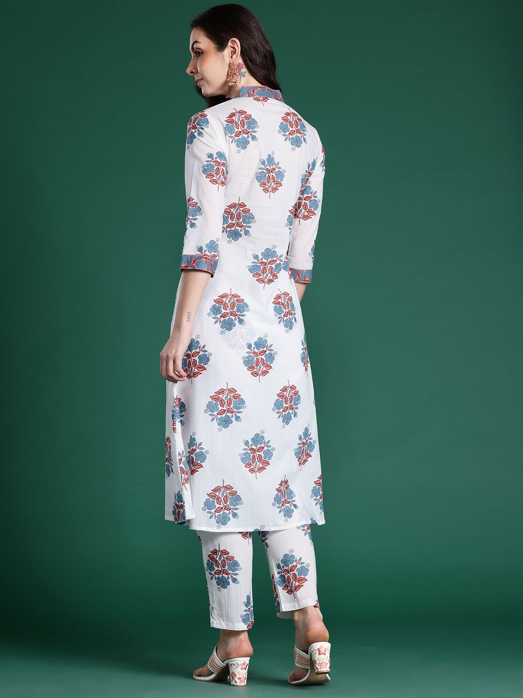 Floral Printed Pure Cotton Kurta with Trousers