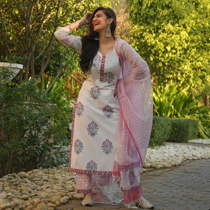 Women White Printed Pure Cotton Kurta And Pant Set