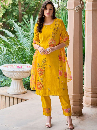 Dhiyona IE Floral Embroidered Thread Work Straight Kurta With Trousers & Dupatta