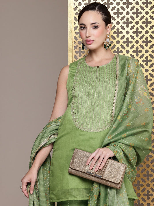 Dhiyona PD Women Jashn Floral Printed Yoke Design Regular Kurti with Trousers & Dupatta