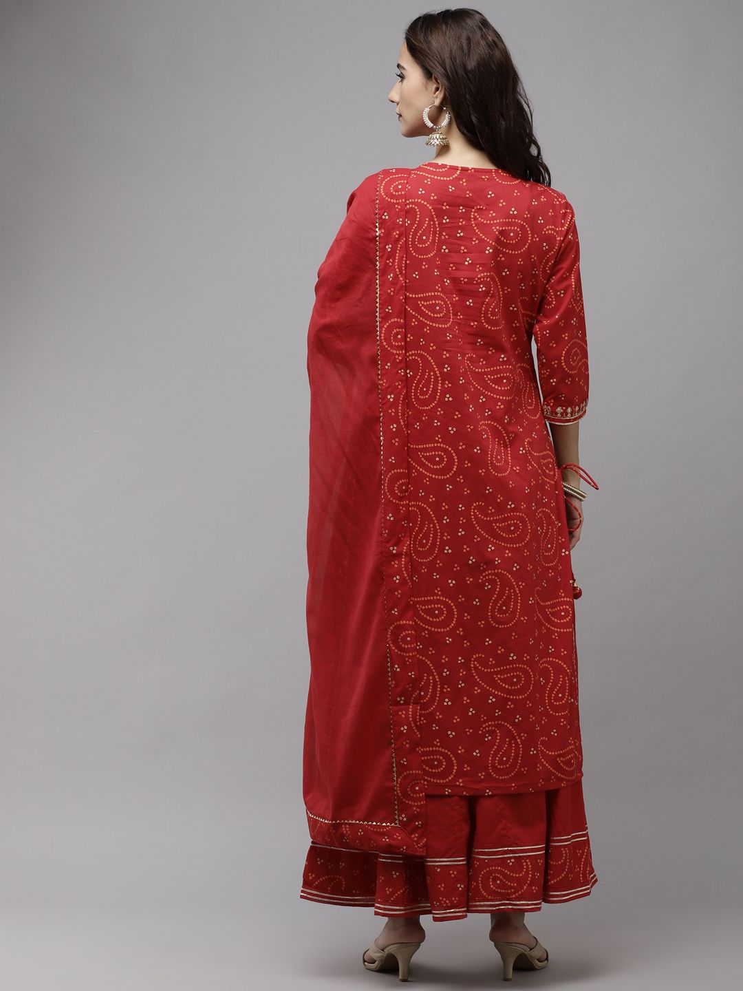 Dhiyona IS Women's Women Red Bandhani Embroidered Regular Aari Work Pure Cotton Kurta with Sharara & With Dupatta