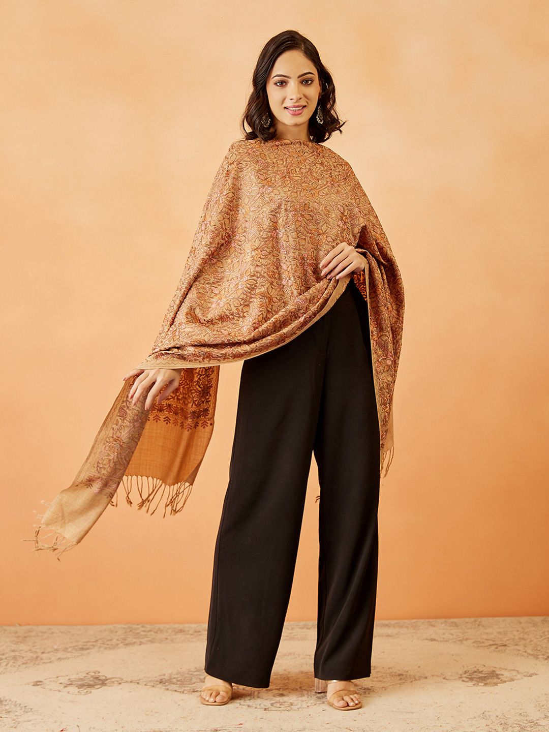 Dhiyona PA Women Paisley Embroidered Shawl