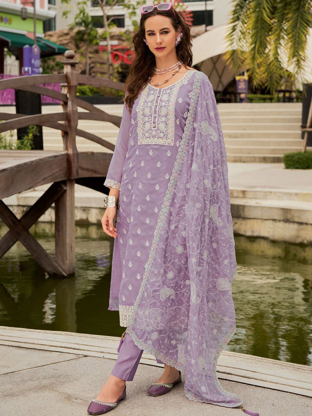 Dhiyona IE Floral Embroidered Round Neck Mirror Work Organza Kurta & Trouser & Dupatta
