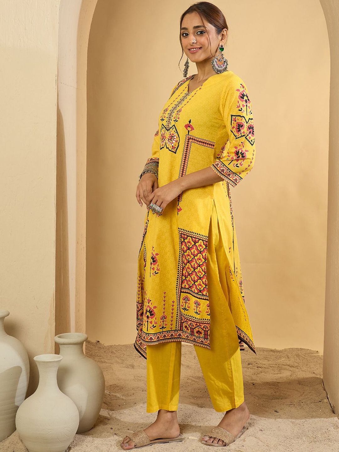 Dhiyona IE Ethnic Motifs Printed V-Neck Pure Cotton Straight Kurta With Trousers & Dupatta