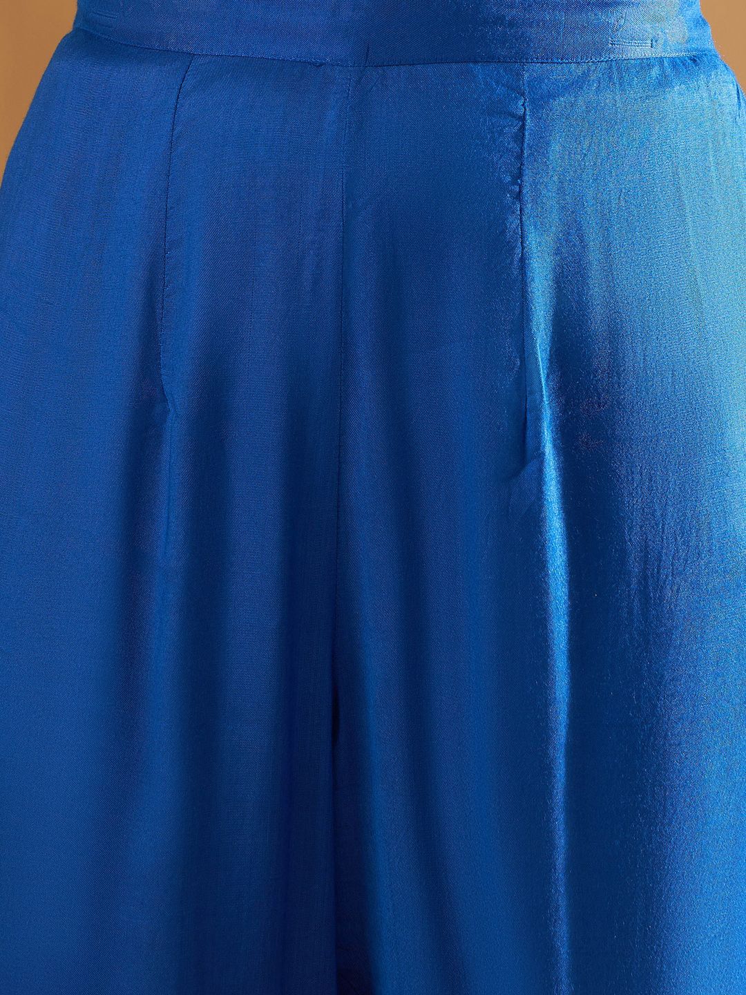 Dhiyona IE Leheriya Embroidered Georgette Straight Kurta With Trousers & Dupatta