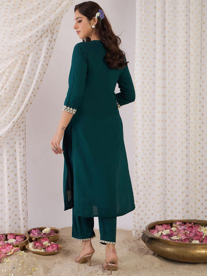 Dhiyona IE Floral Embroidered Thread Work Straight Kurta With Trousers