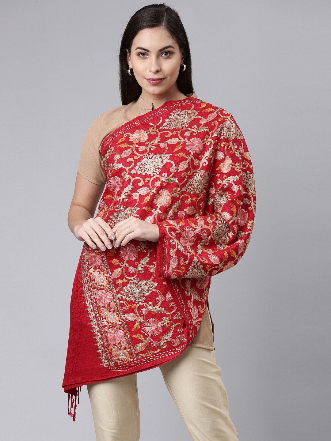 Dhiyona PA Women Red Embroidered Shawl