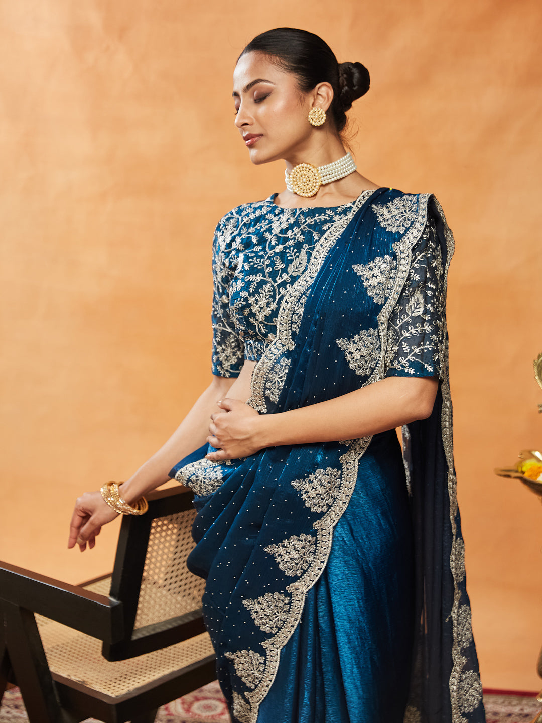Dhiyona KS Women's Embellished Embroidered Saree