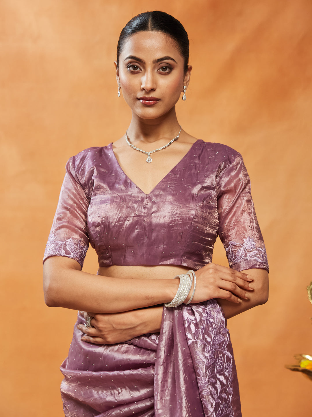 Dhiyona KS Women's Embellished Embroidered Organza Saree