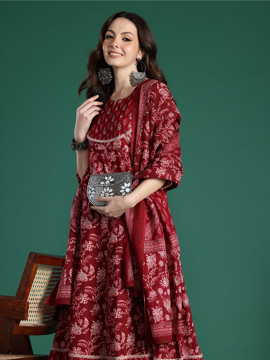 Dhiyona IE Women Floral Printed Pure Cotton Kurta With Trousers & Dupatta