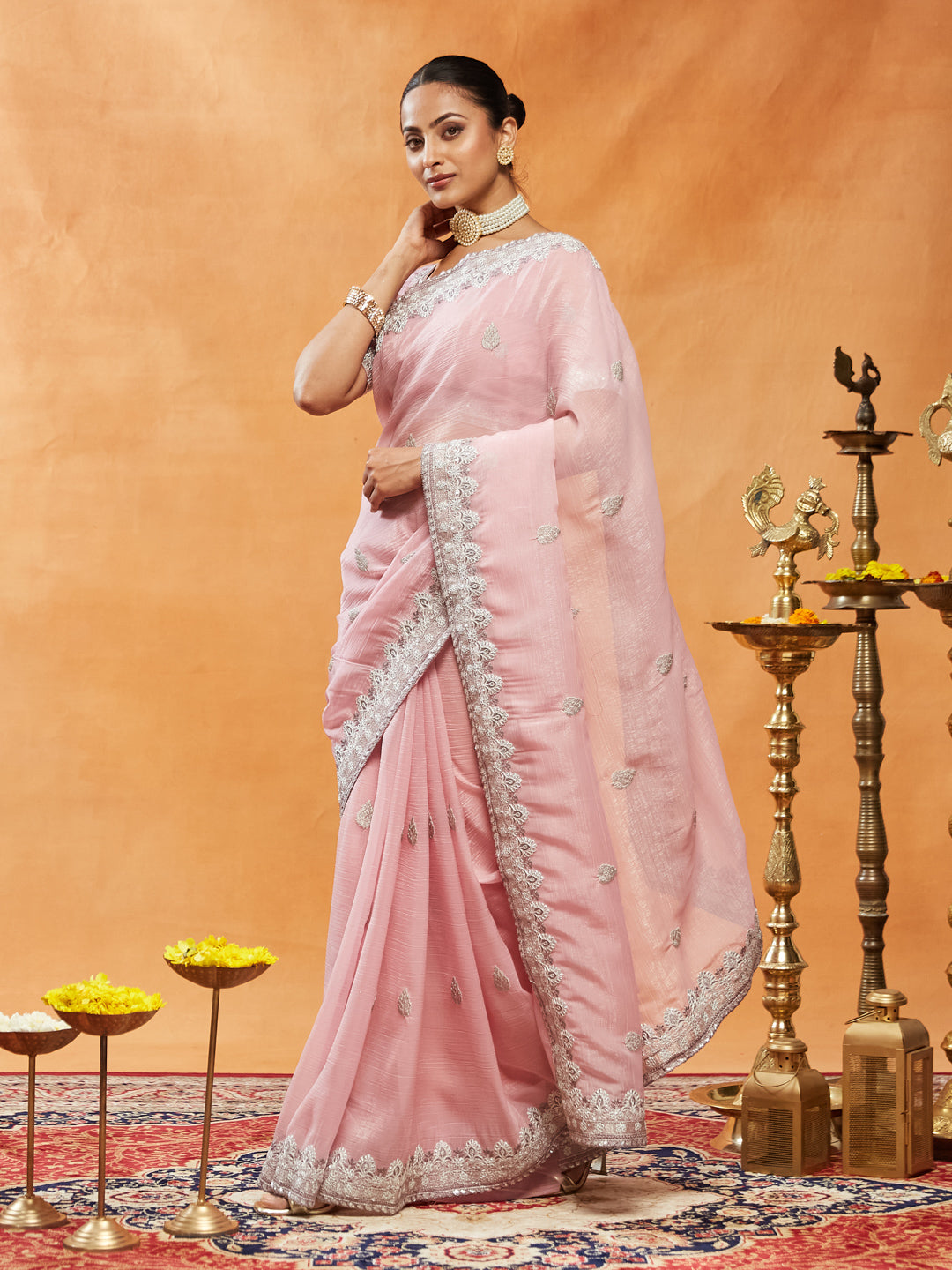 Dhiyona KS Women's Women Embellished Embroidered Saree