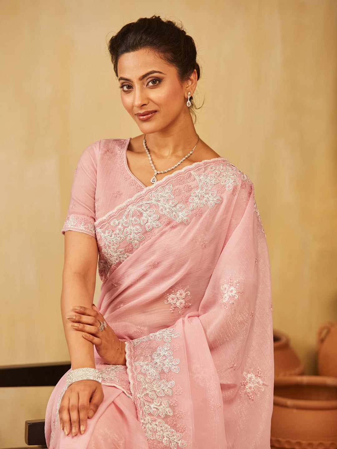 Dhiyona KS Women's Embellished Embroidered Saree
