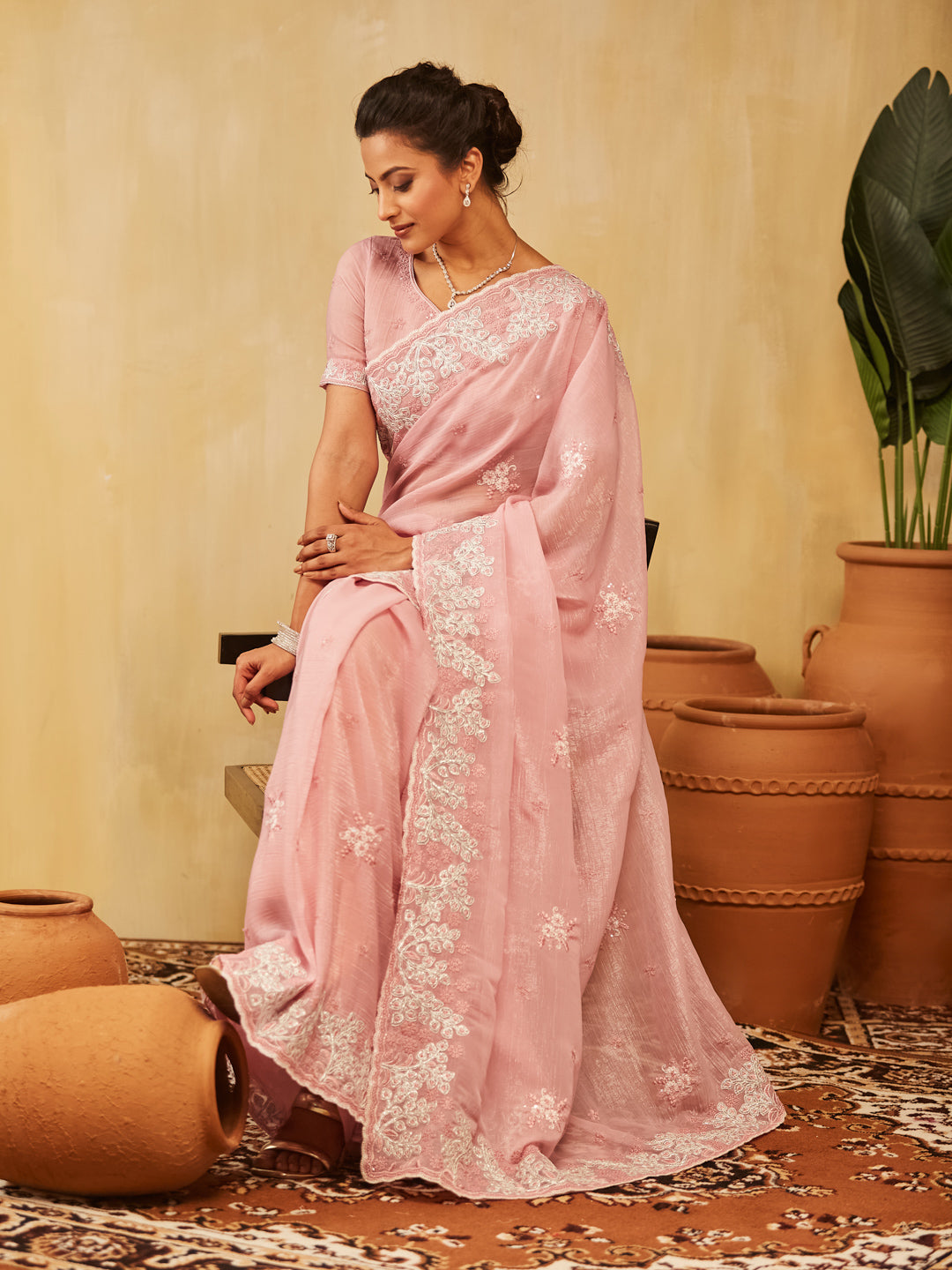Dhiyona KS Women's Embellished Embroidered Saree