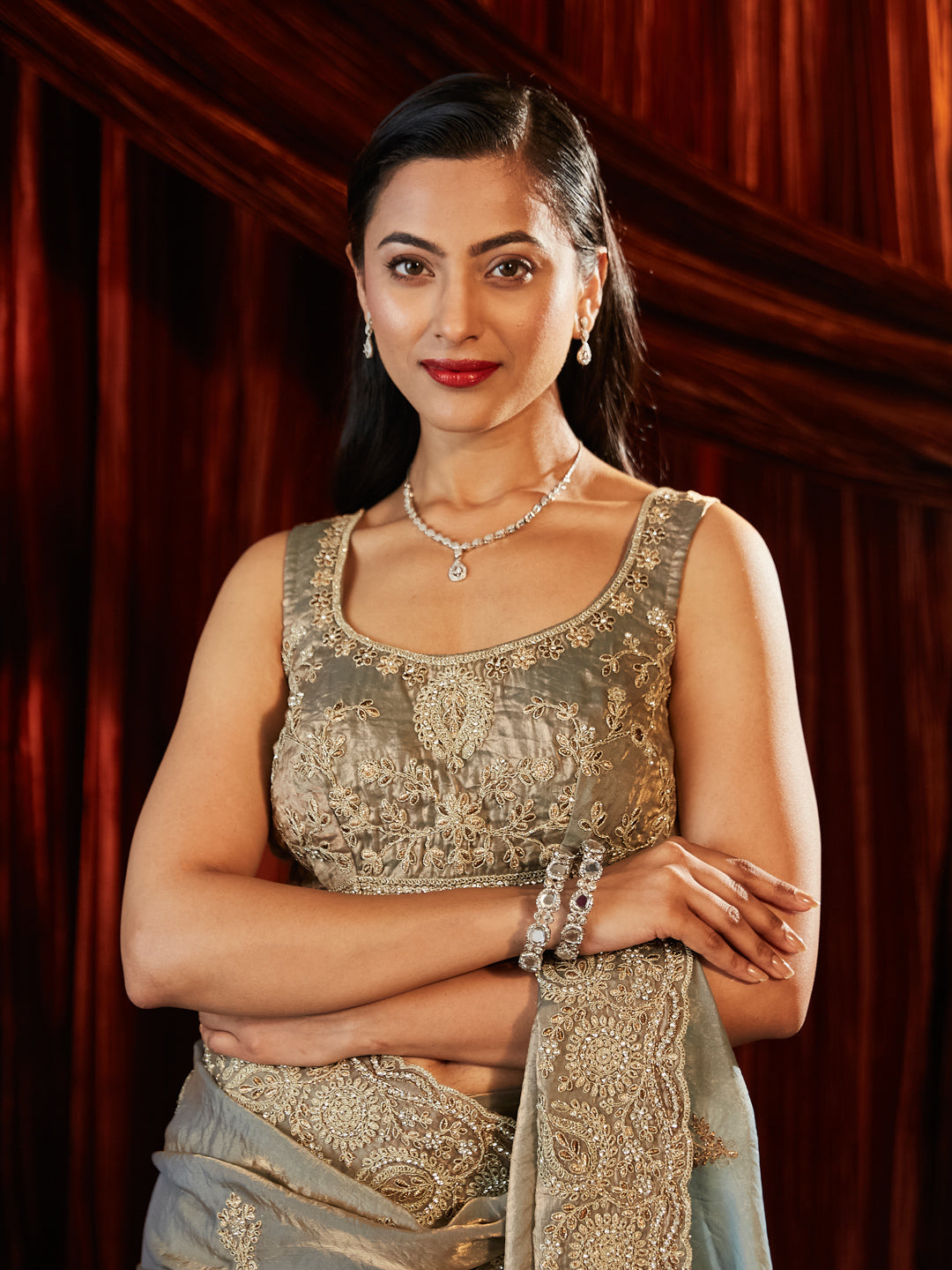Dhiyona KS Women's Embellished Silk Heavy Work Saree With Unstitched Blouse Piece