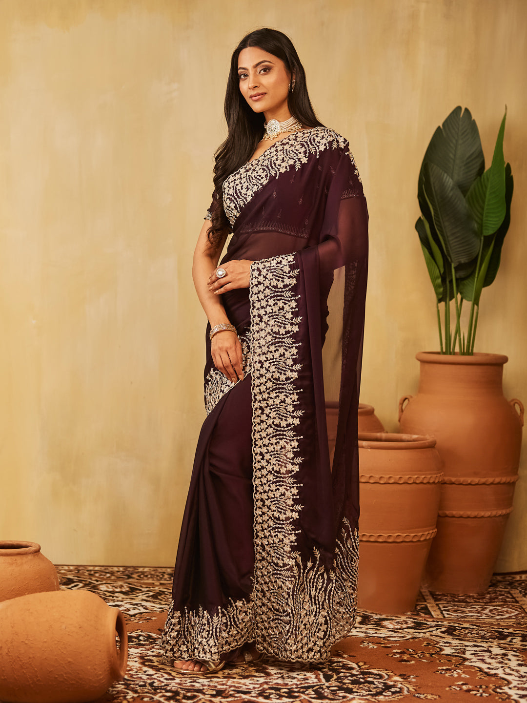 Dhiyona KS Women's Women Embroidered Saree