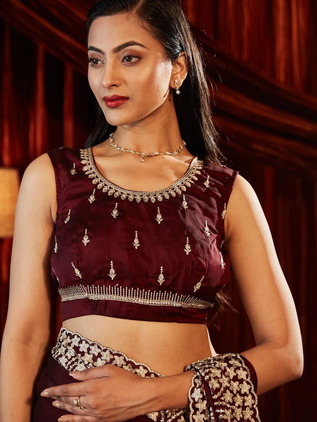 Dhiyona KS Women's Embroidered Saree