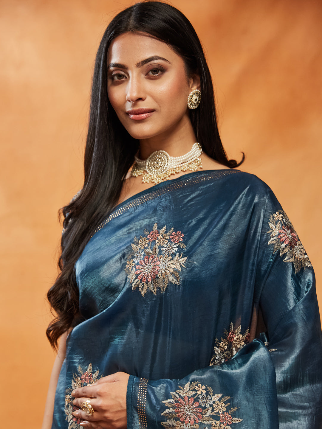 Dhiyona KS Women's Floral Embroidered Beads and Stones Saree