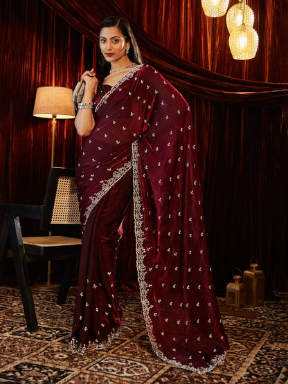 Dhiyona KS Women's Embellished Embroidered Saree
