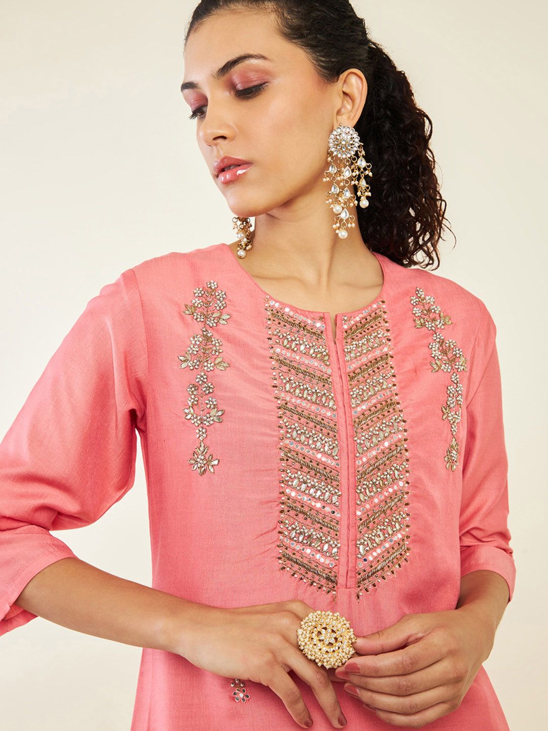 Dhiyona SO Women's Floral Embroidered Beads and Stones Kurta with Trousers