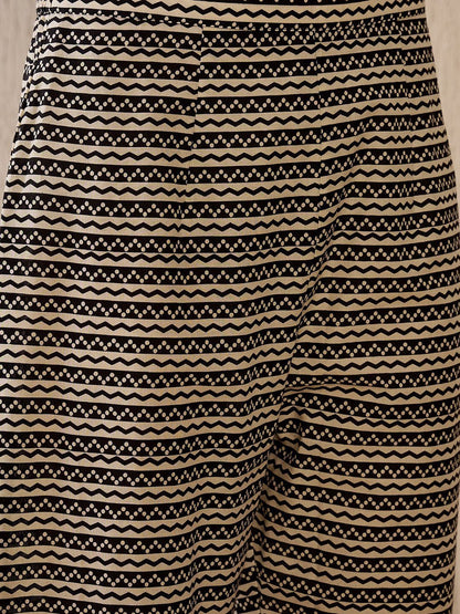 Women Printed Regular Pure Cotton Kurta with Trousers