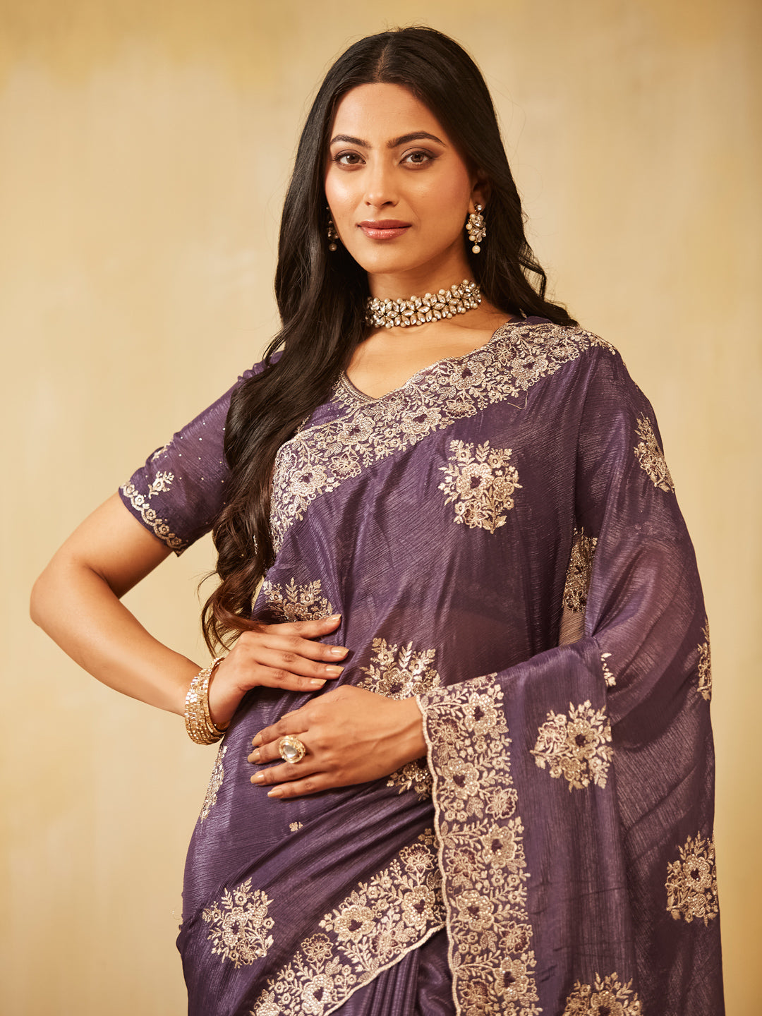 Dhiyona KS Women's Floral Embroidered Pure Chiffon Saree