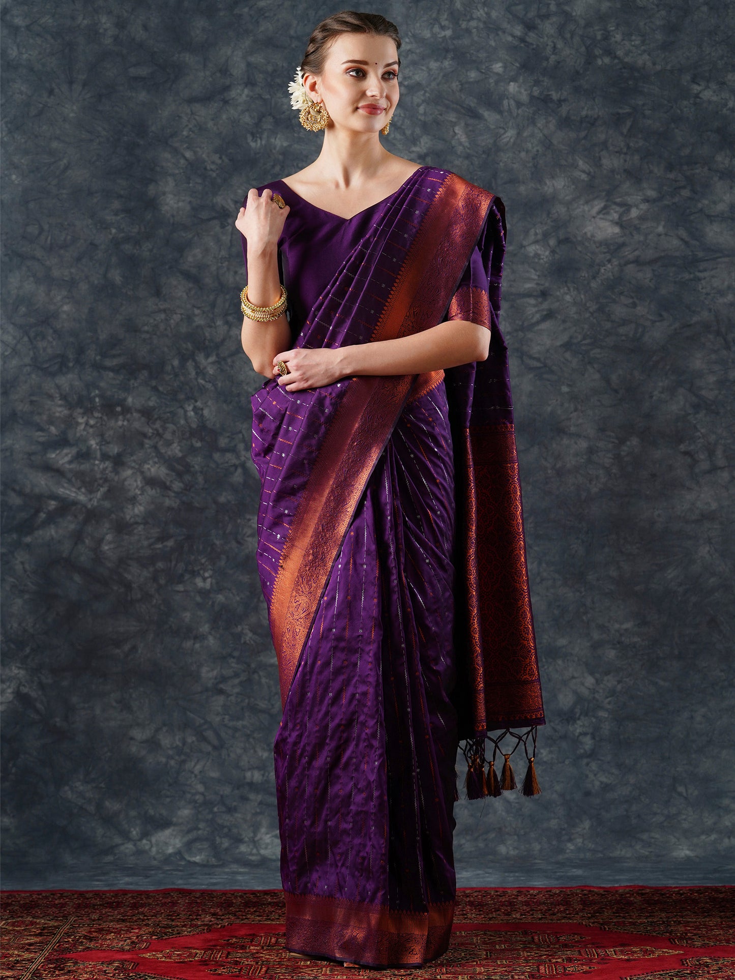 Women's Silk Blend Purple Woven Design Designer Saree With Blouse Piece