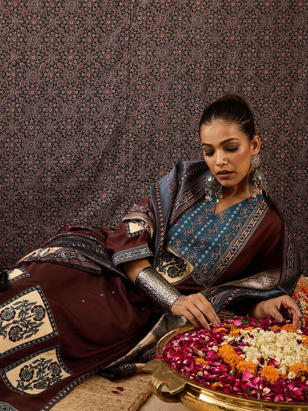 Dhiyona IE Women Ethnic Motifs Printed Regular Kurta with Trousers & With Dupatta