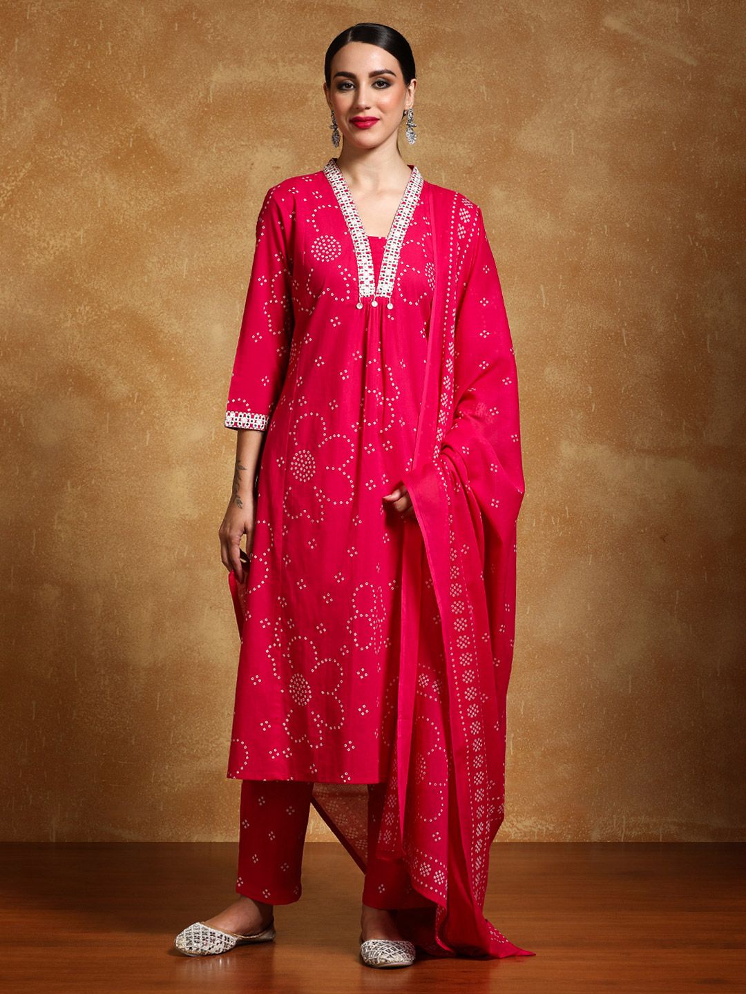 Dhiyona VA Women's Bandhani Printed Regular Kurta with Trousers & With Dupatta