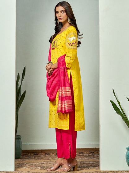 Dhiyona SN Women's Floral Embroidered Chanderi Cotton Straight Kurta With Trousers And Dupatta