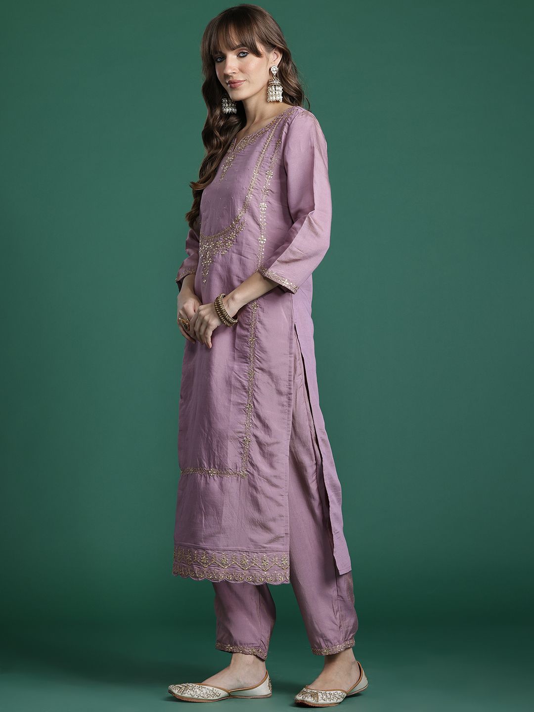 Dhiyona IE Embroidered Gotta Patti Kurta with Trousers & Dupatta