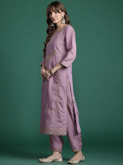 Dhiyona IE Embroidered Gotta Patti Kurta with Trousers & Dupatta
