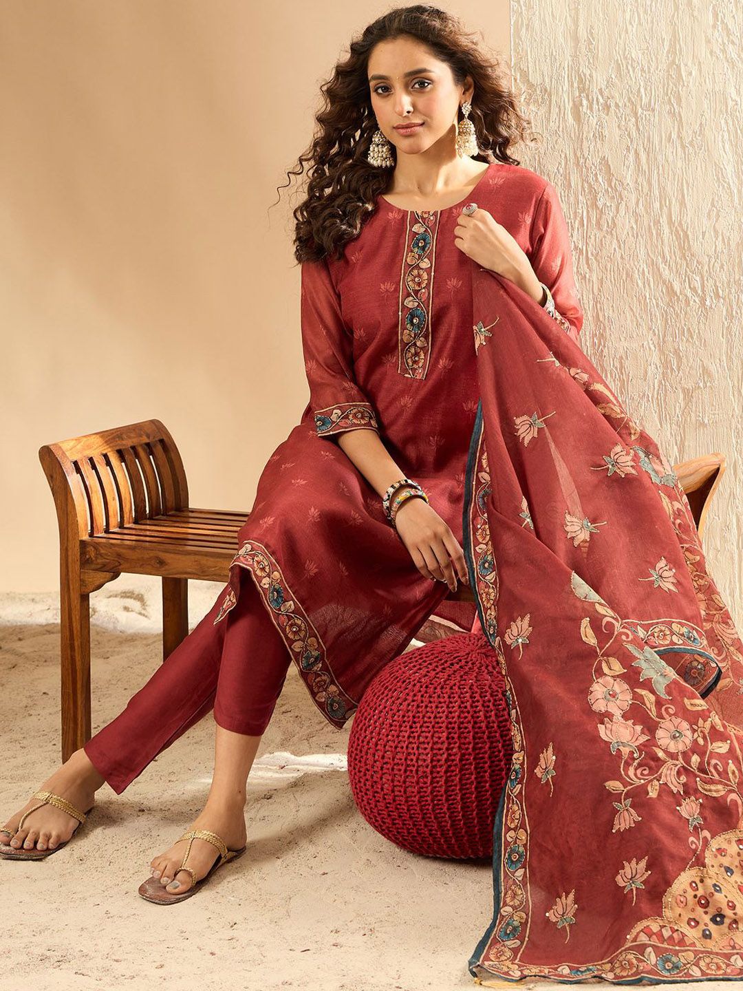 Dhiyona IE Women Embroidered Regular Thread Work Chanderi Silk Kurta Trousers Dupatta