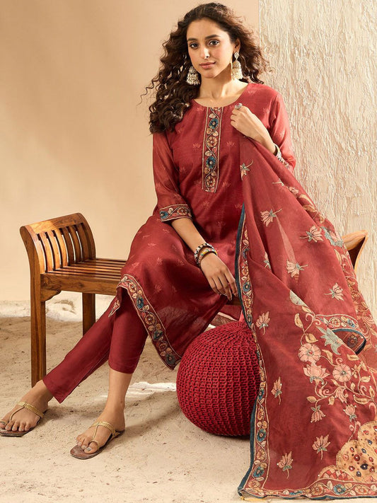 Dhiyona IE Women Embroidered Regular Thread Work Chanderi Silk Kurta Trousers Dupatta