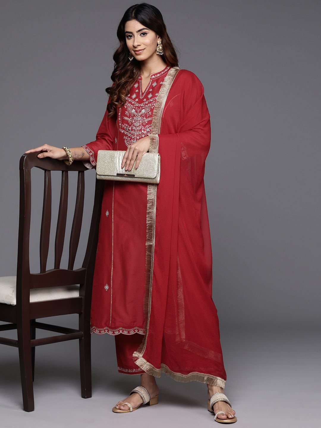 Dhiyona VA Women'sEmbroidered Mandarin Collar Straight Kurta & Trousers With Dupatta