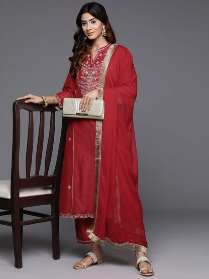 Dhiyona VA Women'sEmbroidered Mandarin Collar Straight Kurta & Trousers With Dupatta