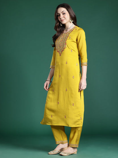 Ethnic Motifs Embroidered Sequinned Kurta with Trousers & With Dupatta
