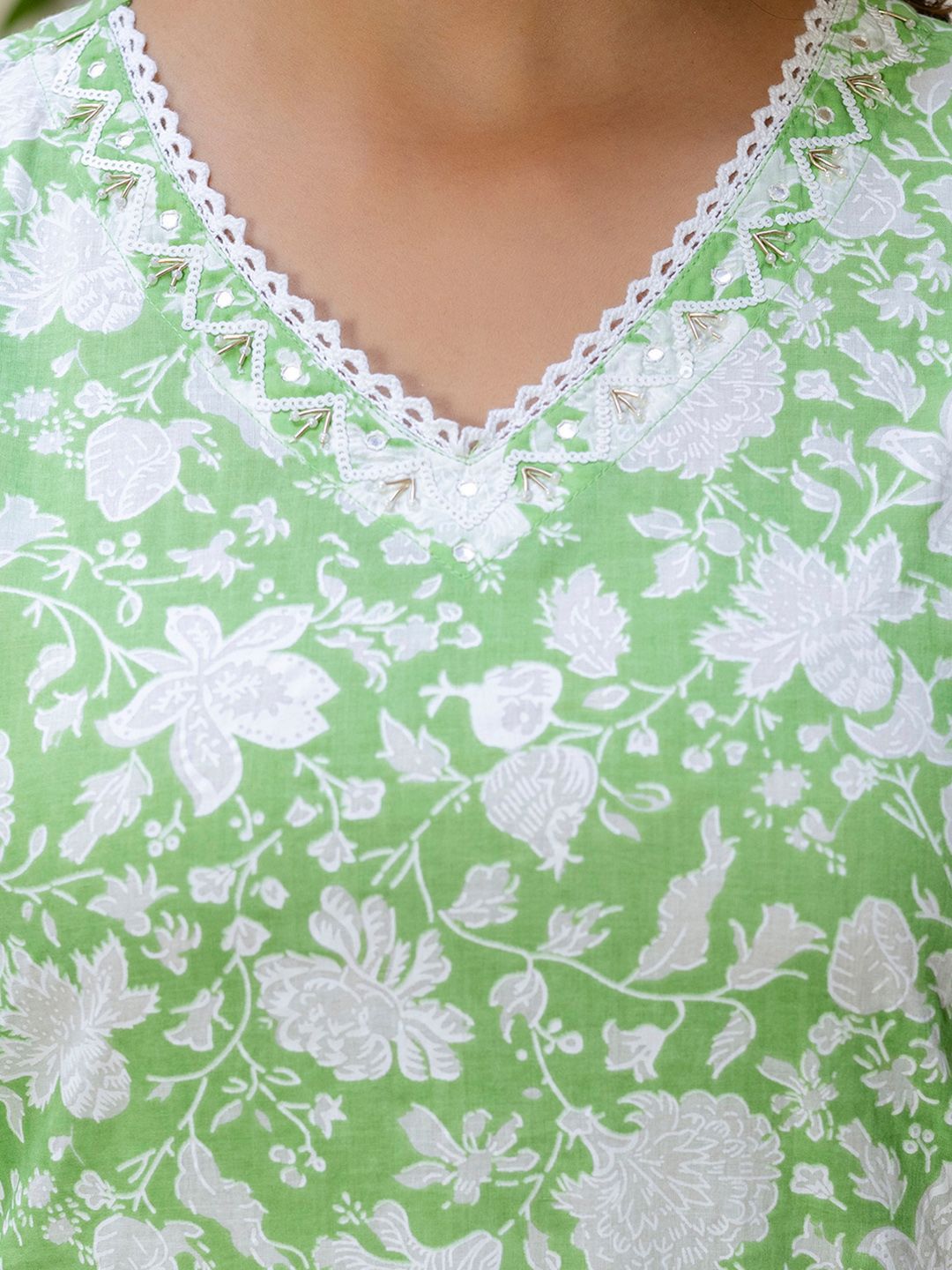 Dhiyona IE Floral Printed Pure Cotton Kurta With Trousers & Dupatta