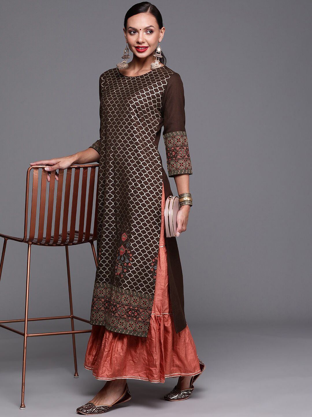 Dhiyona IE Women Ethnic Motifs Foil Printed Straight Cotton Kurtas