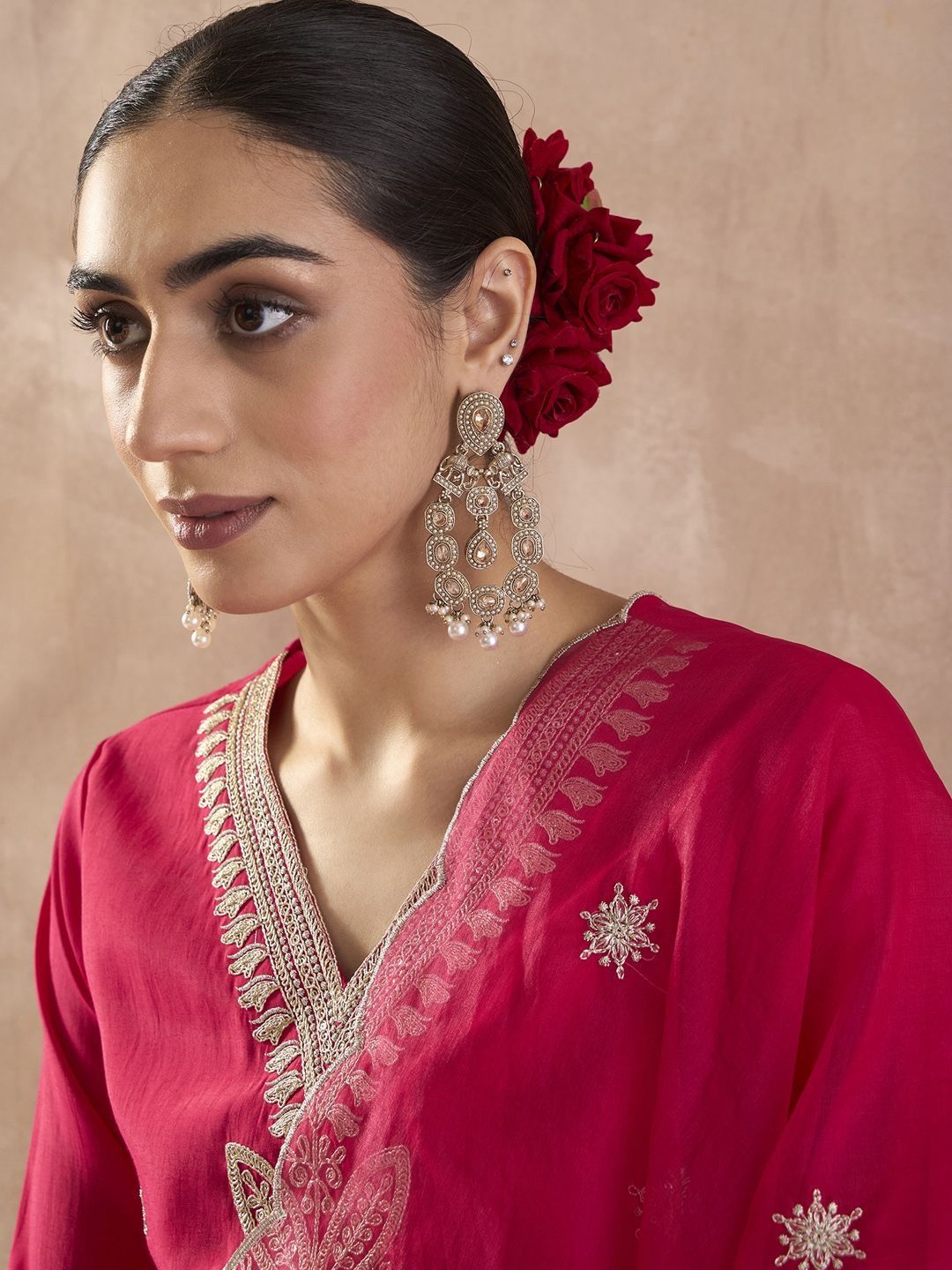 Ethnic Motifs Embroidered V-Neck Thread Work Kurta With Trousers & Dupatta