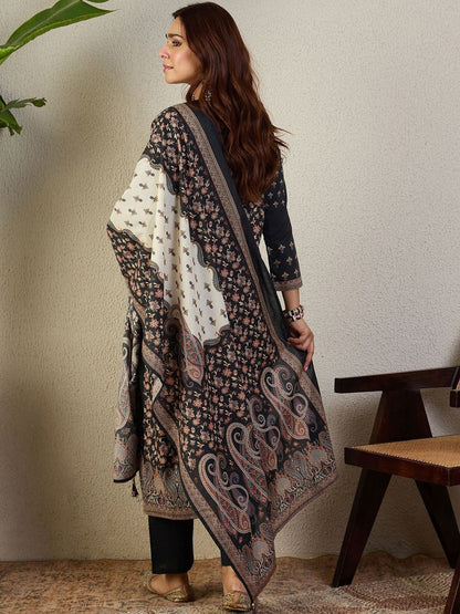 Ethnic Motifs Printed Round Neck Thread Work Pure Cotton Kurta Trousers & Dupatta