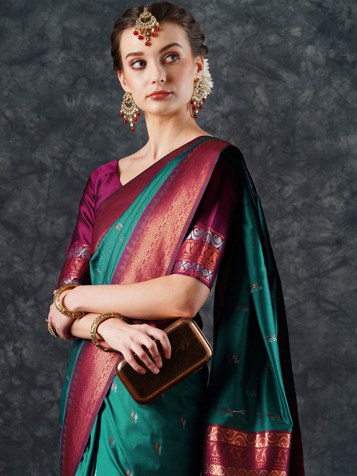Women's Silk Blend Teal blue Woven Design Designer Saree With Blouse Piece