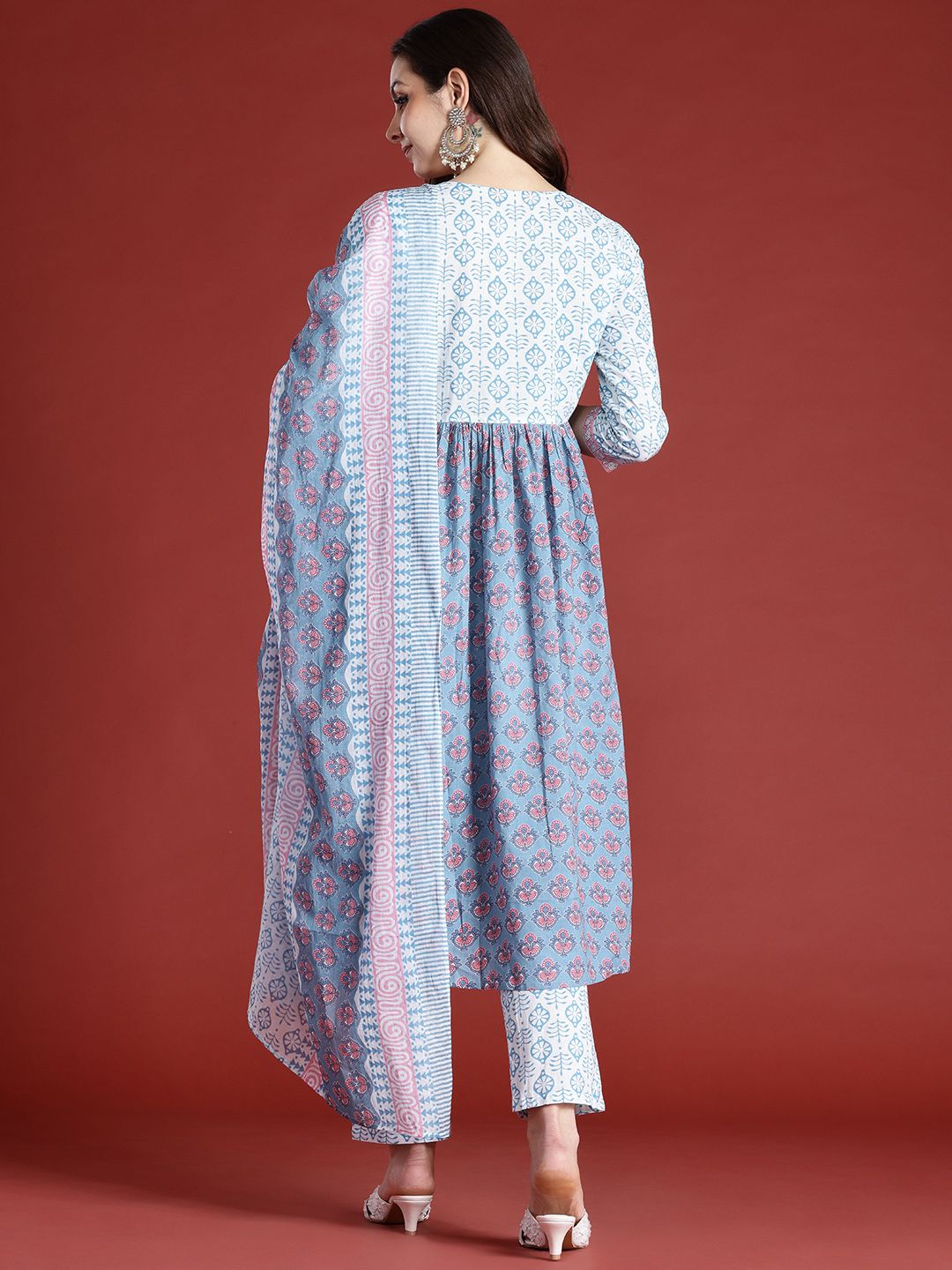 Dhiyona IE Floral Printed Empire Beads and Stones Pure Cotton Kurta with Trousers & Dupatta
