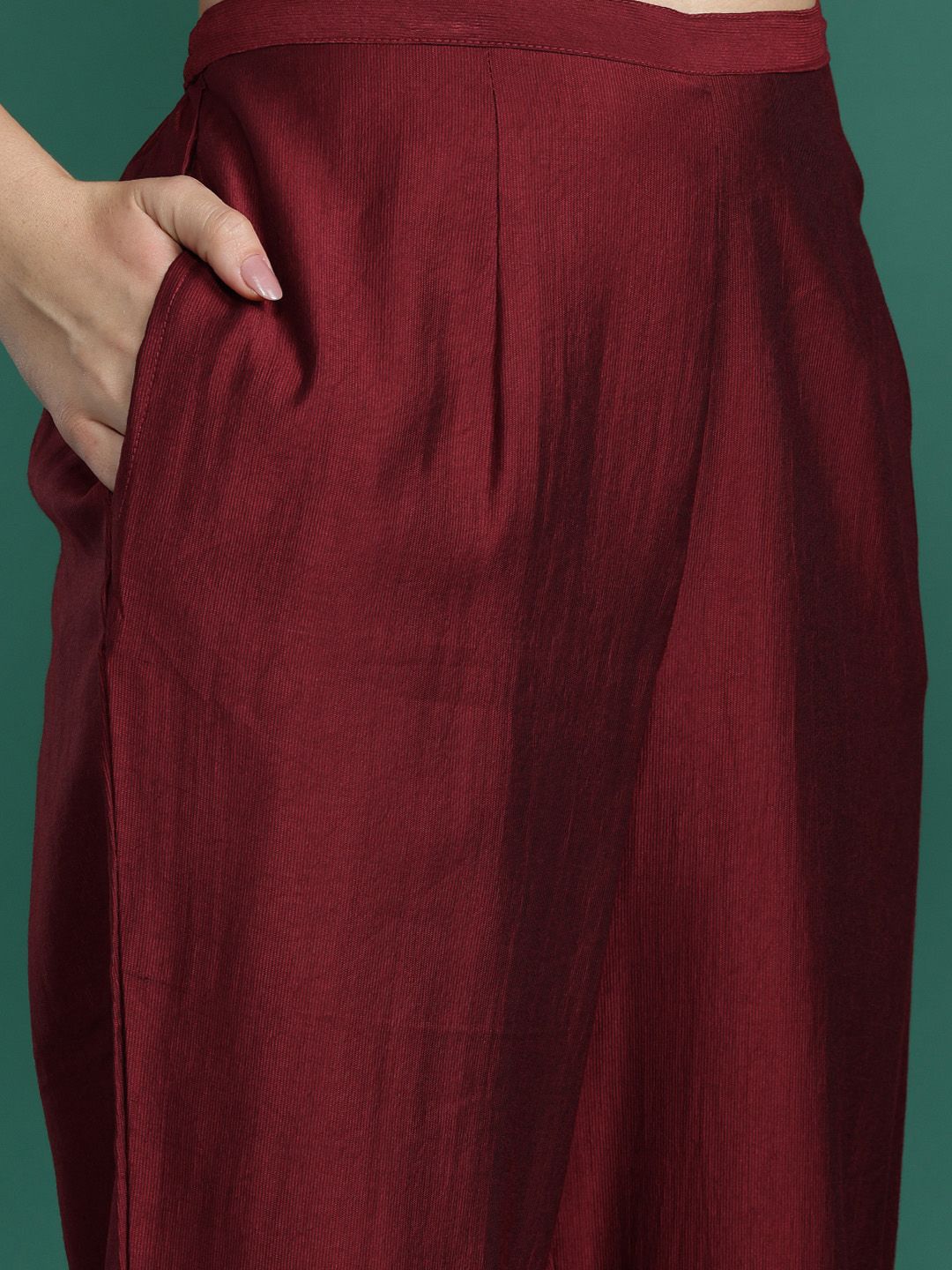 Dhiyona IE Floral Embroidered Zari Liva Kurta With Trousers & Dupatta
